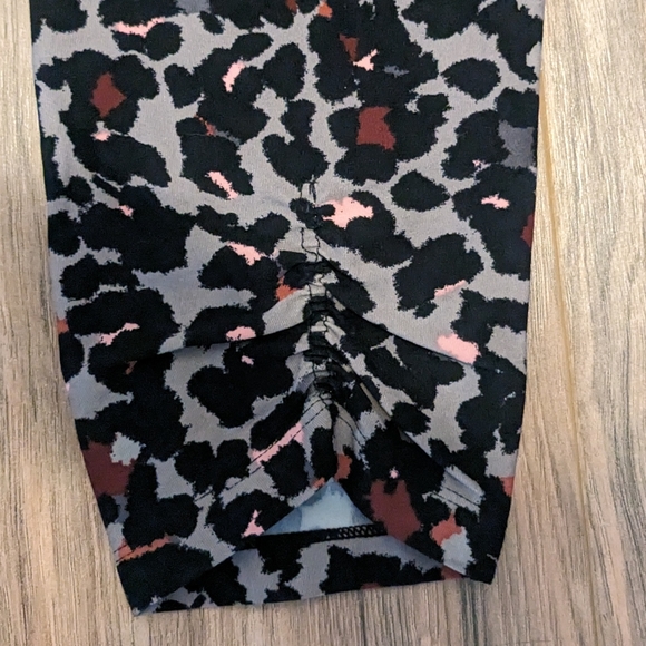 Calvin Klein Performance Leggings - Picture 5 of 7